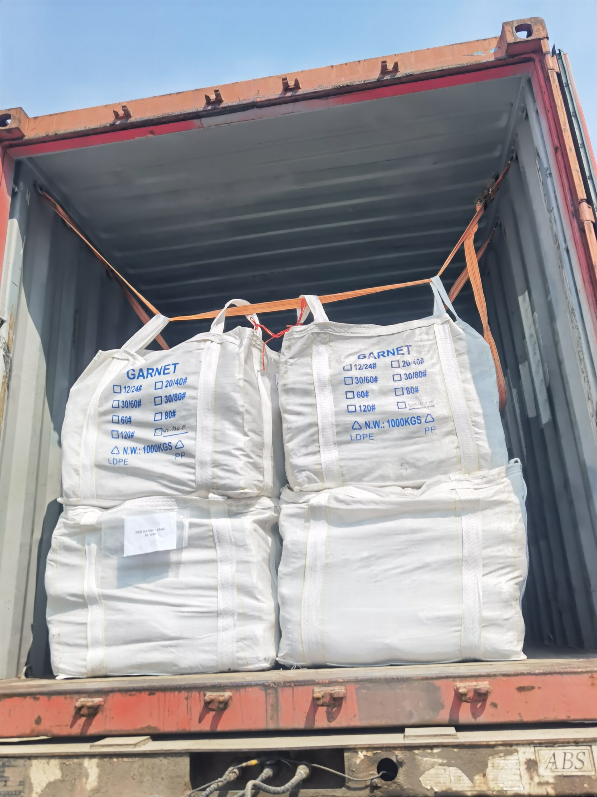 GARNET SAND 80MESH FOR CUTTING GLASS SHIPMENT TO BRAZIL News -3-Garnet Sand,Garnet micropowder - HAIXU garnet sand 80 for glass cutting
